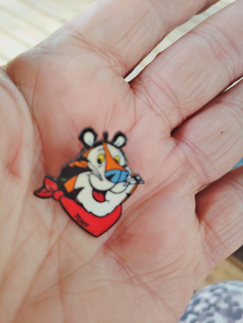 Vintage Tony The Tiger Enamel Lapel Pin Kellogg's Frosted Flakes